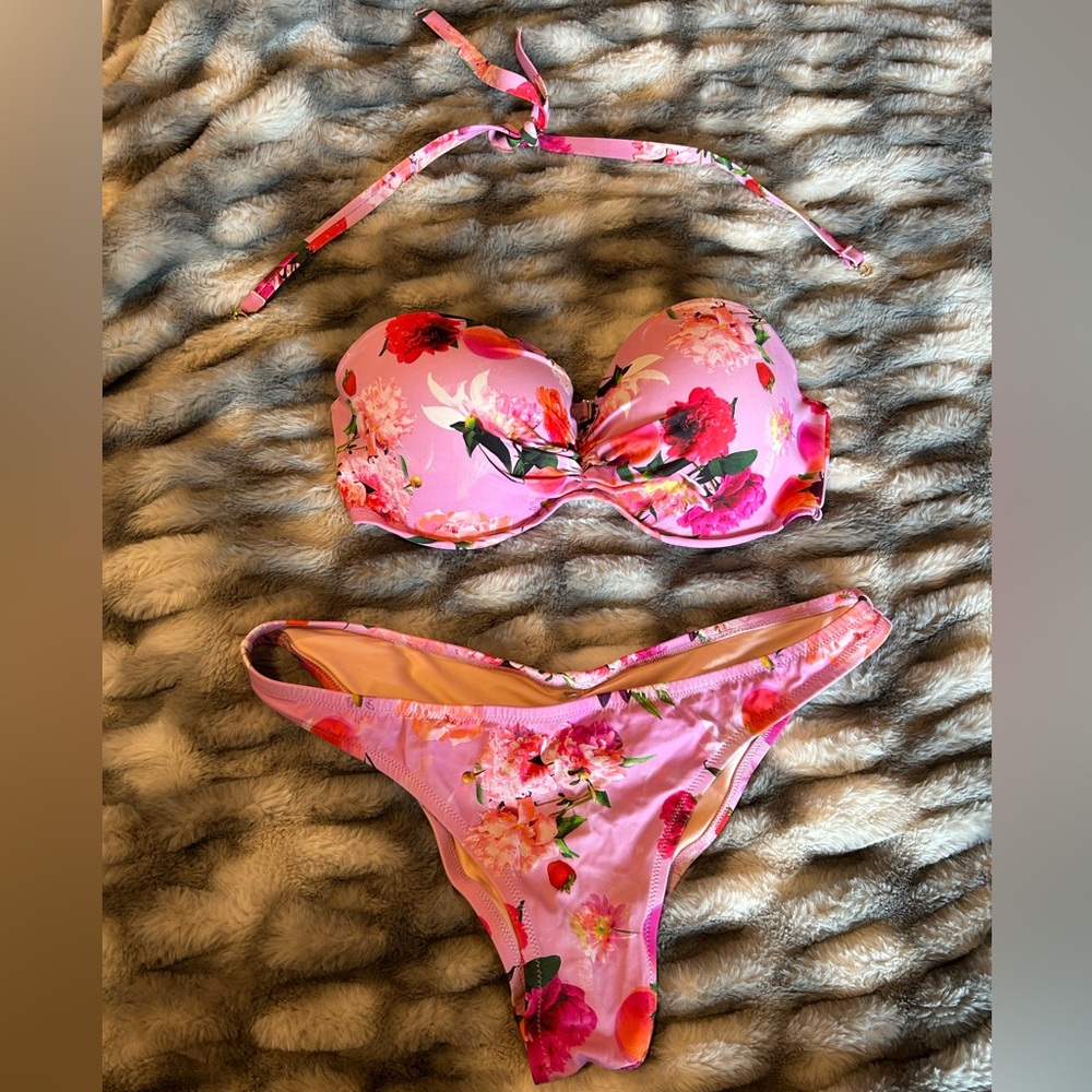 Victoria’s Secret Floral Bikini